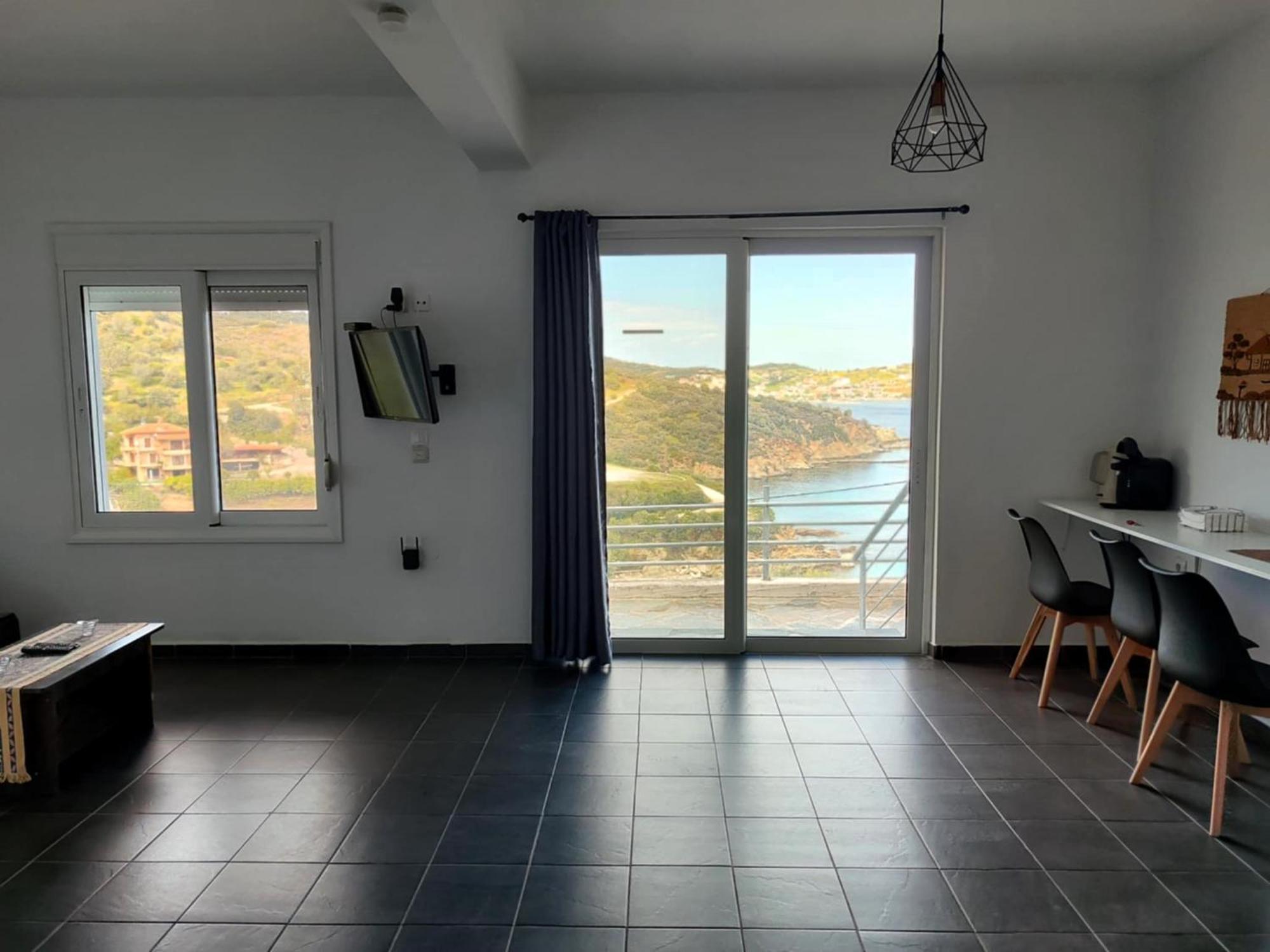 Aegean Beachfront Petriai Экстерьер фото
